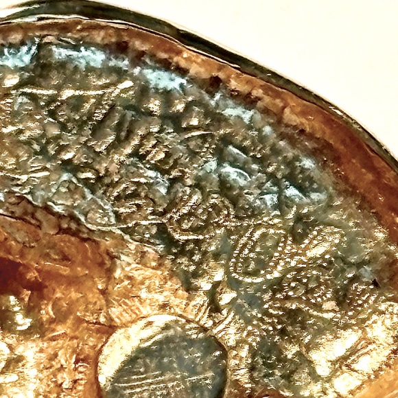 CINER Vintage Goldtone Knot Design Clip Earrings - Signed J. Cooper - Picture 6 of 6